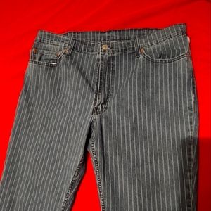Levi's 511 size 38x32 pinatripe